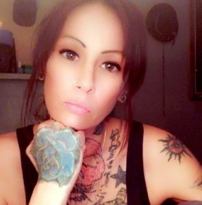 Meet your Posher, Amber